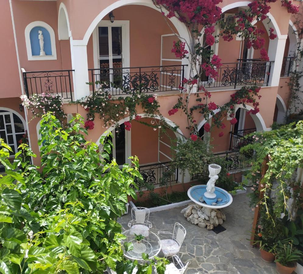 Lejlighedshotel Delfini 2 Laganas